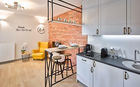Atelier Apartamenty Praga No. 4